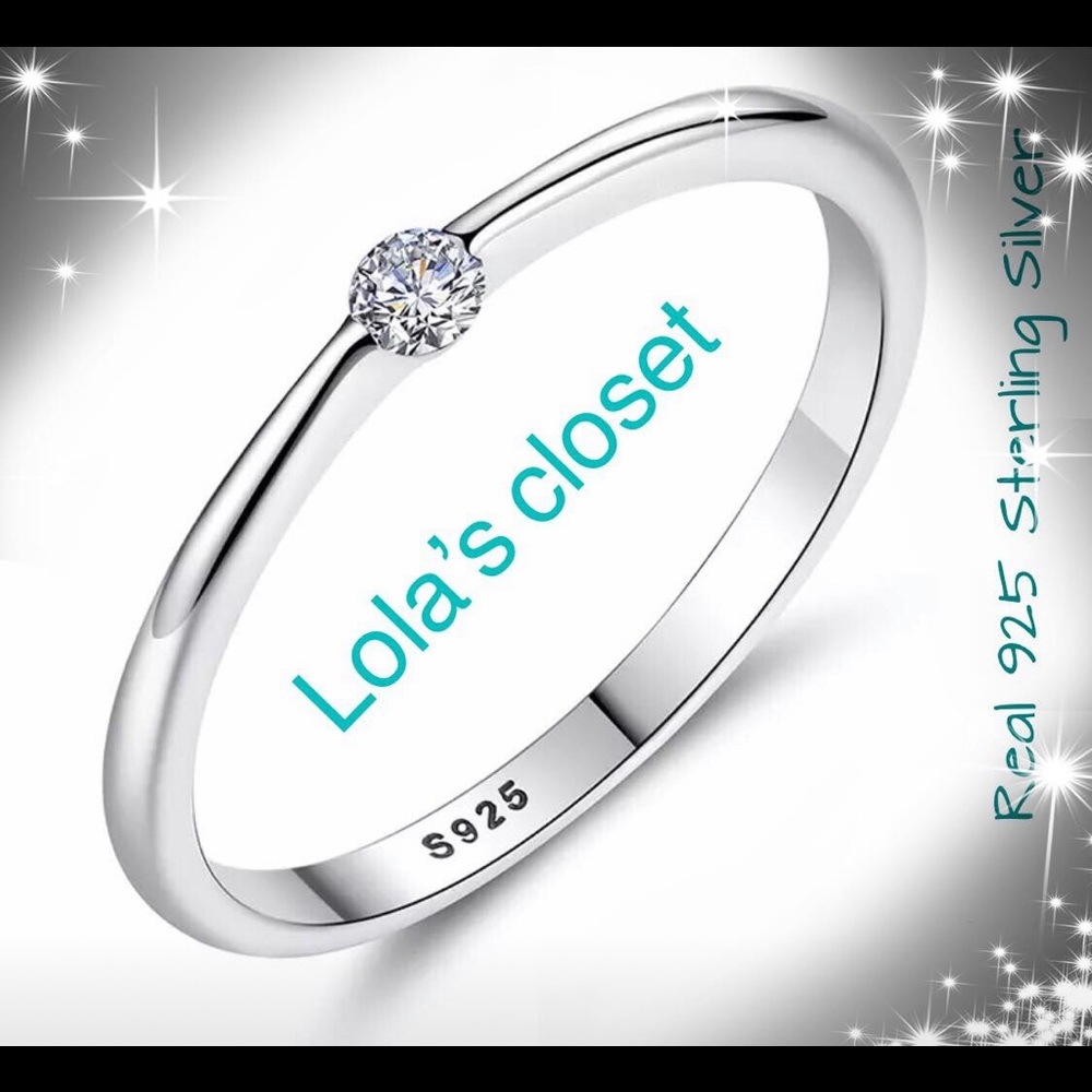 Solitaire 925 ring with zirconia stone